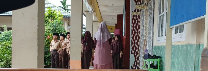 Tradisi Lantunan Surat Pendek di MIN 2 Muaro Jambi Tradisi Lantunan Surat Pendek di MIN 2 Muaro Jambi