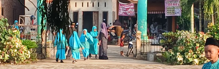 MIN 2 Muaro Jambi Tutup Gerbang Saat Kegiatan Yasinan