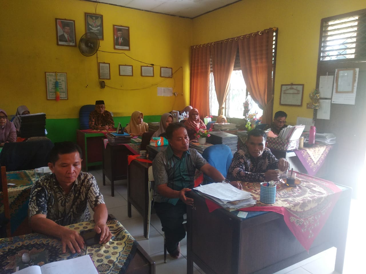 RAPAT RUTIN AWALI PELAKSANAAN  KBM  TAHUN PELAJARAN 2024/2025