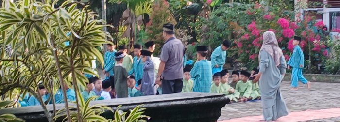 Guru dan Staf MIN 2 Muaro Jambi Gelar Yasinan Rutin Guru dan Staf MIN 2 Muaro Jambi Gelar Yasinan Rutin
