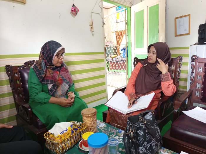 MIN 2 MUARO JAMBI MENERIMA KUNJUNGAN PENGAWAS DALAM RANGKA CONTROLING KEMAJUAN MIN 2 MUARO JAMBI MENERIMA KUNJUNGAN PENGAWAS DALAM RANGKA CONTROLING KEMAJUAN