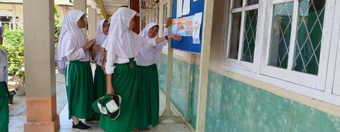 Salnita Sri Maimunah Dorong Kreativitas Siswa MIN 2 Muaro Jambi