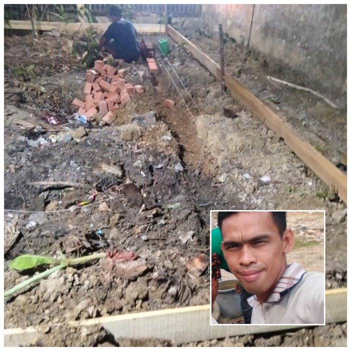 Mustar Awasi Pemasangan Batu Ruang Kelas Baru MIN 2 Muaro Jambi Mustar Awasi Pemasangan Batu Ruang Kelas Baru MIN 2 Muaro Jambi