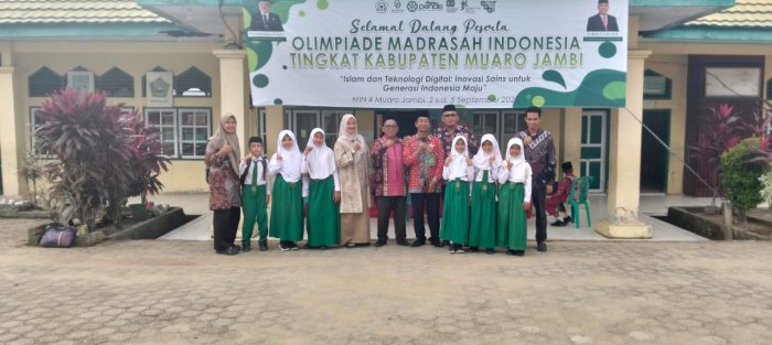 Kepala MIN 2 Muaro Jambi Dukung Siswa di Olimpiade Nasional